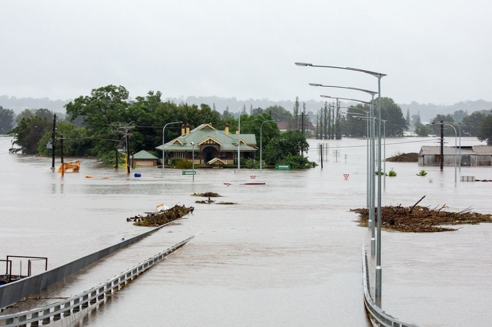 Flood help: NSW government announces $112 million