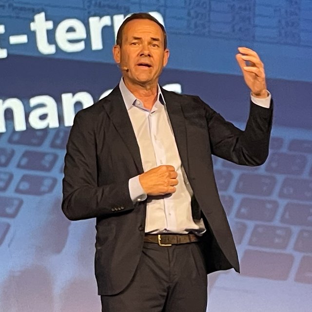 Envestnet CEO Opens Summit With New Cloud Tech, Upbeat Vibes