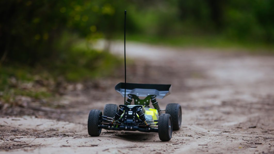 Have fun zooming around the track with the leading RC cars