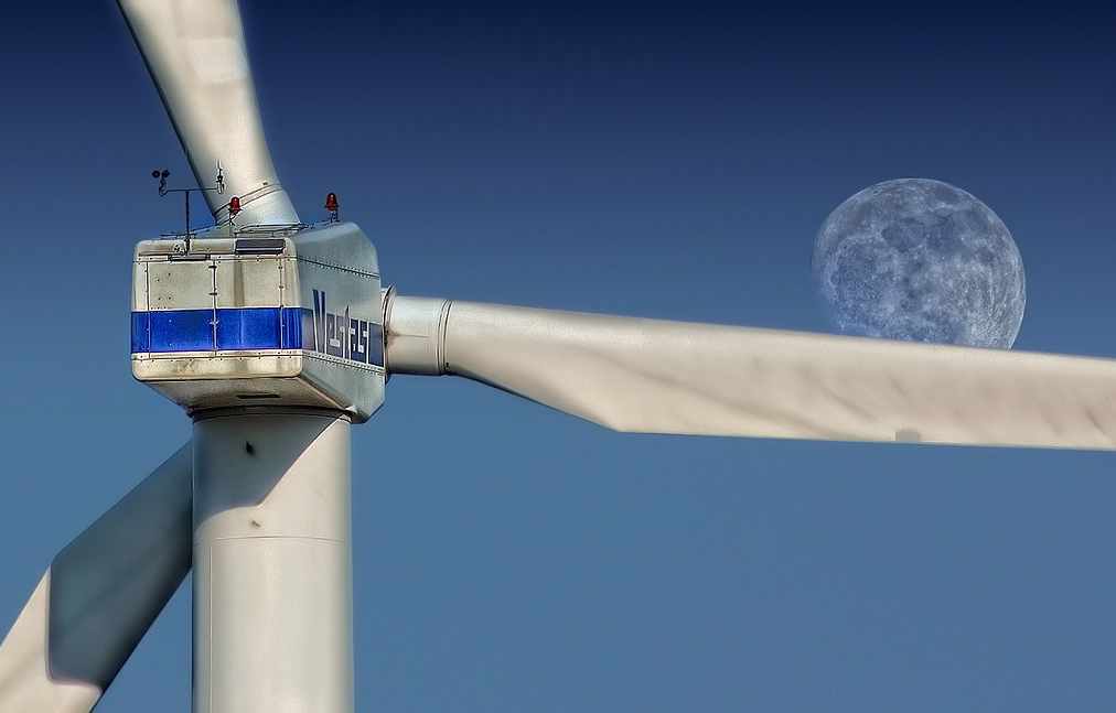 wind-farm-turbine