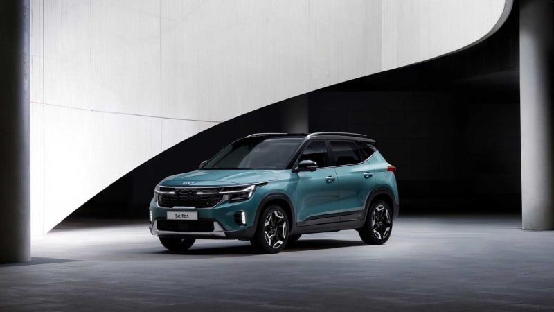 Refreshed Kia Seltos shown in Korea before debut next month