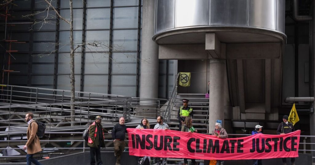 Insurers take on advocacy role amid warming