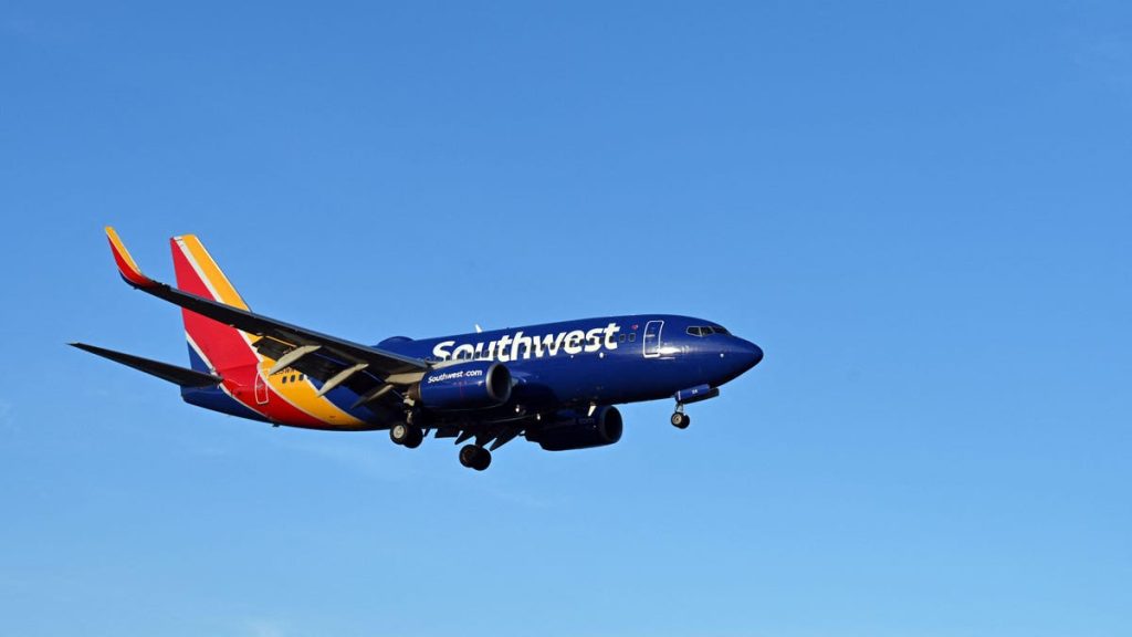 A Southwest Airlines Passenger Airdropped Nudes to Fellow Passengers and the Pilot