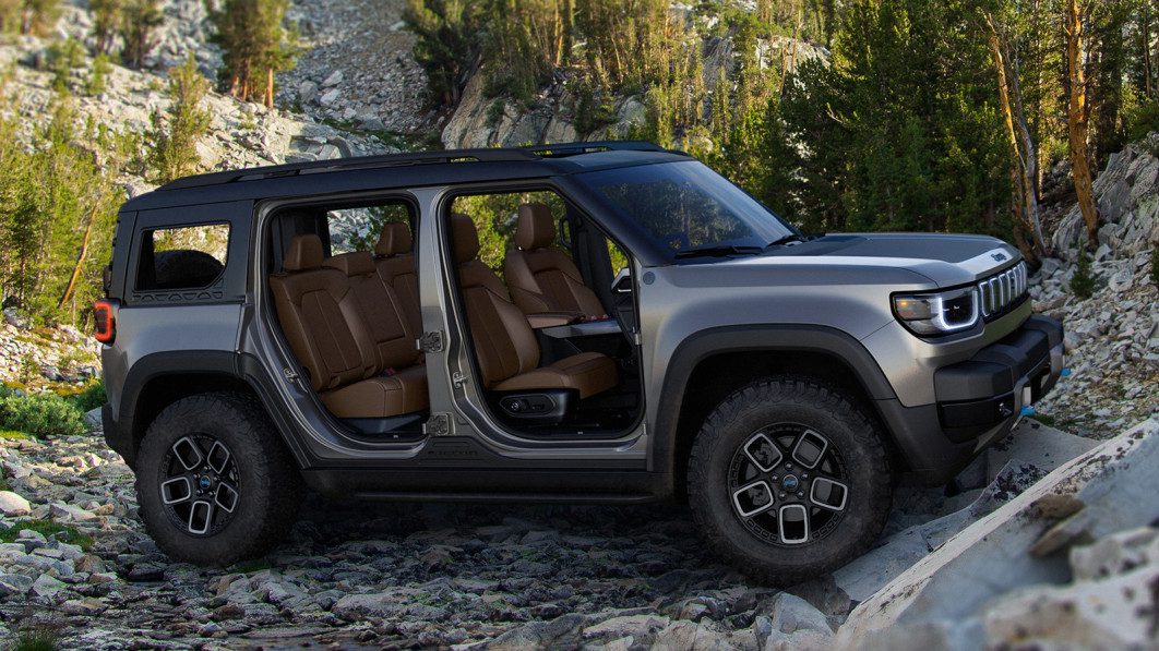 Electric Jeep Recon and Wagoneer S highlight brand's EV future