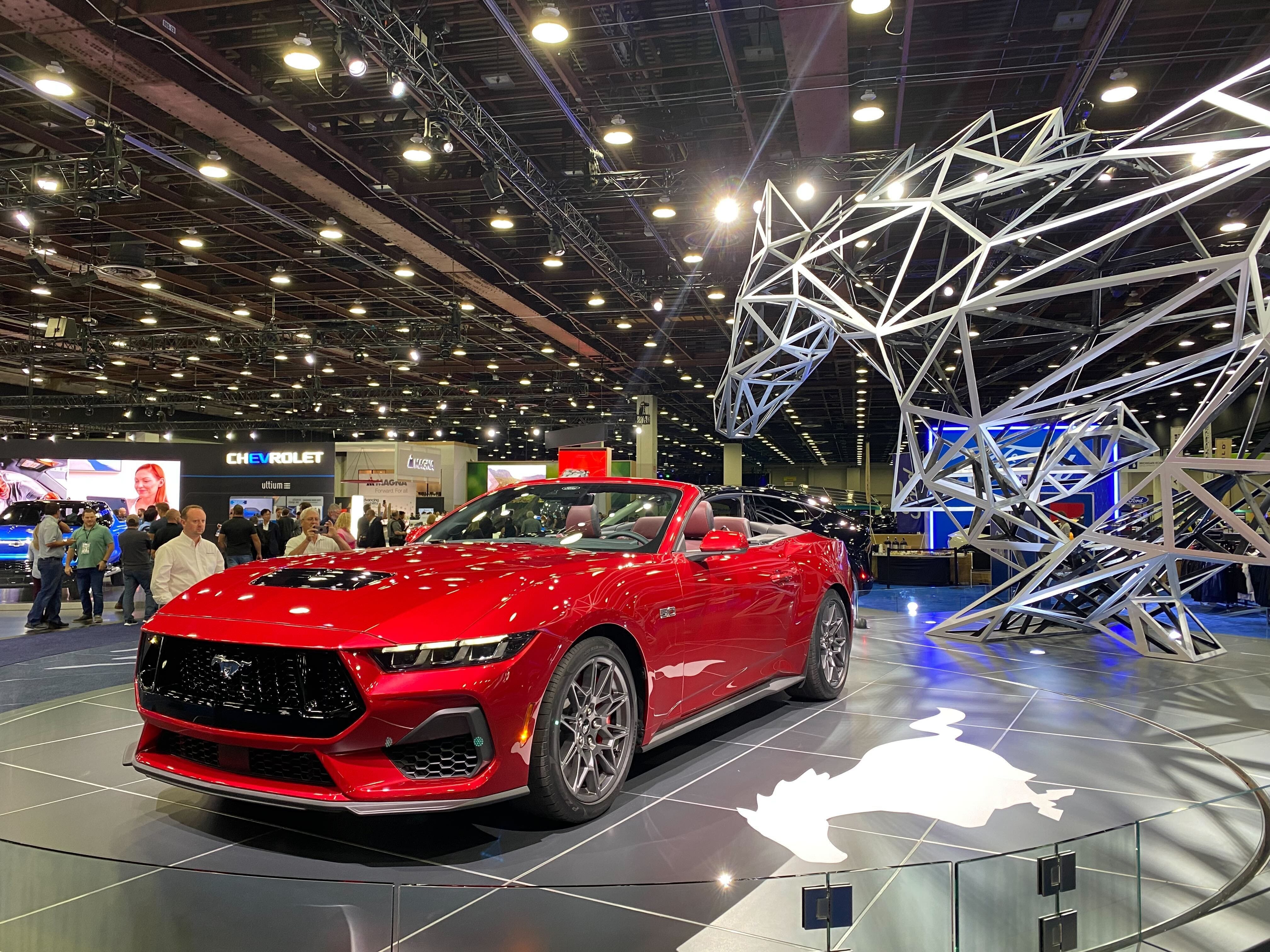 7th-generation Ford Mustang convertible at the 2022 Detroit Auto Show
