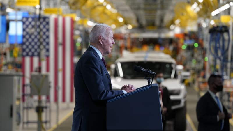 Biden to check out the Detroit Auto Show