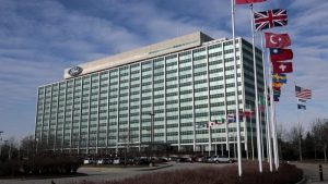 Ford shuffles management, seeks new global supply chain head