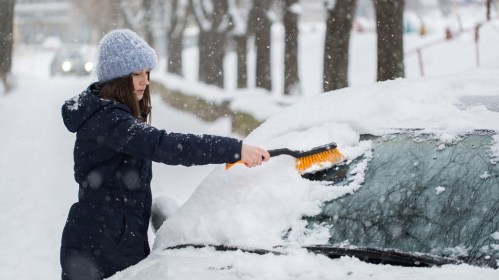 5 fantastic ice scrapers to help get you through a snowy winter