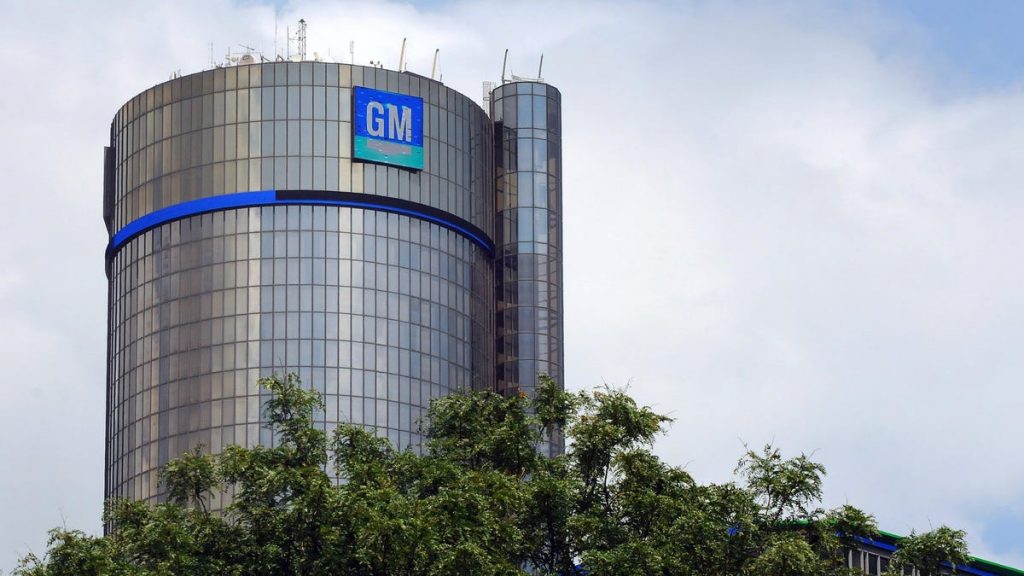 GM Pulls Ads From Twitter After Tesla CEO Elon Musk's Takeover
