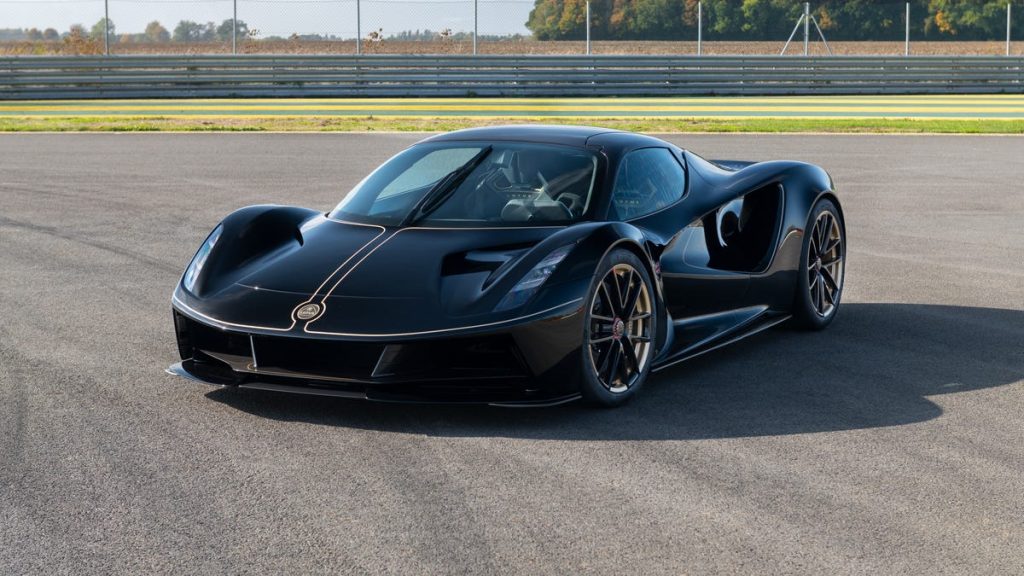 Lotus Honors Emerson Fittipaldi With Special-Edition Evija Hypercar