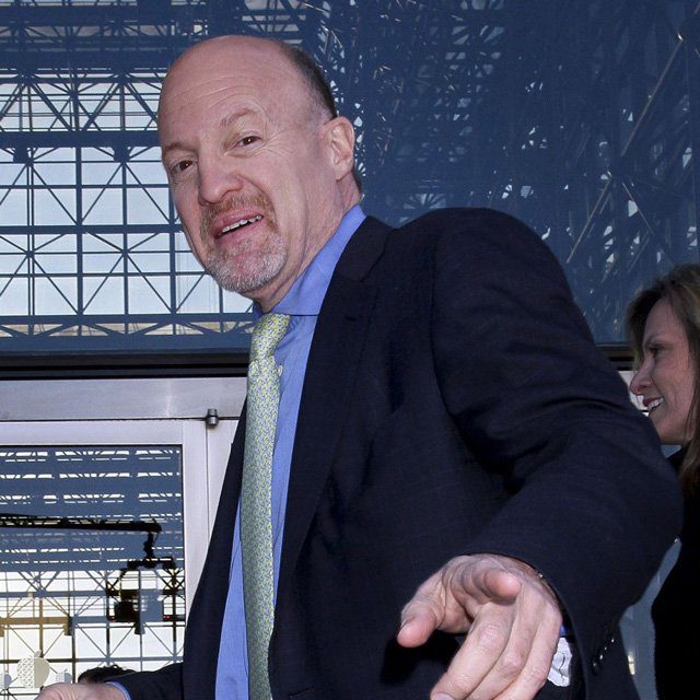 Jim Cramer, chairman of TheStreet.com Inc., arrives for the Robin Hood Foundation gala in New York, U.S., on Monday, May 10, 2010. (