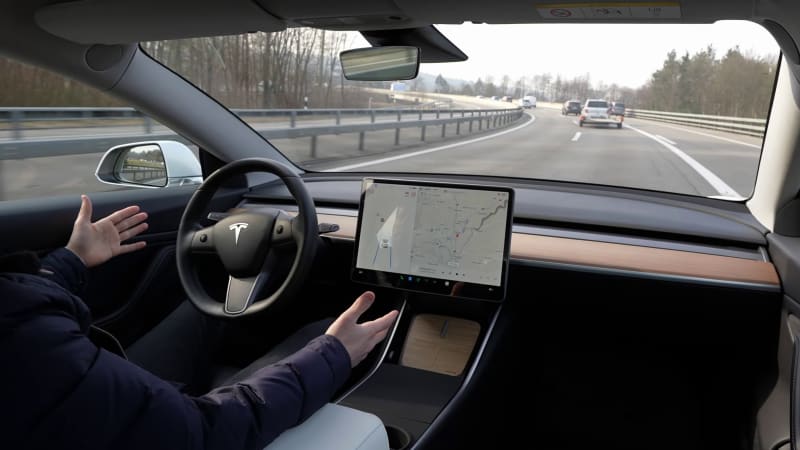 Tesla gives Full-Self Driving demo to state agency, tries to keep critics away