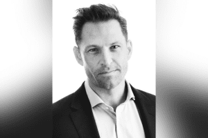 "I see a psychologist," says CEO of international brokerage