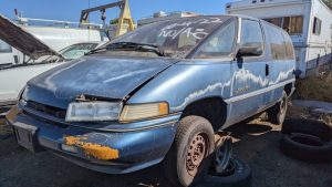 Junkyard Gem: 1990 Chevrolet Lumina APV