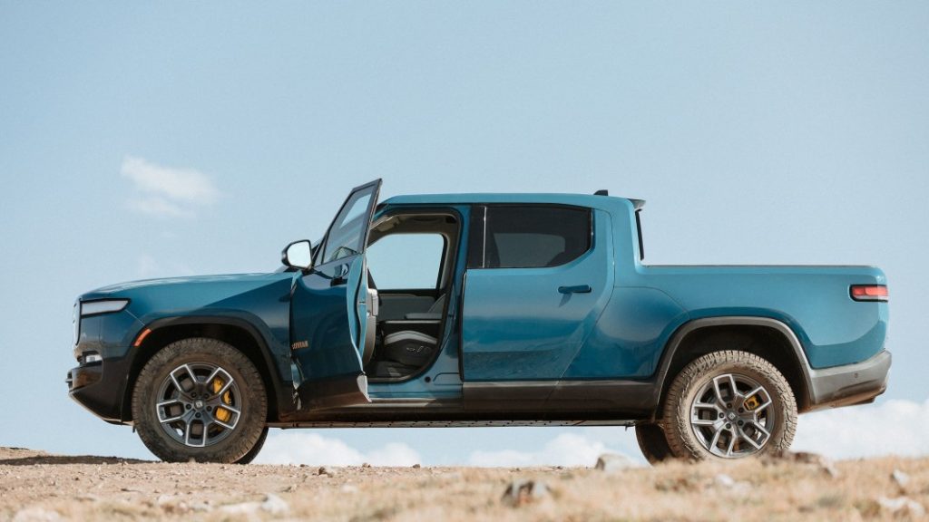 2023 Rivian R1T and R1S add range; quad-motor Max pack gets further away