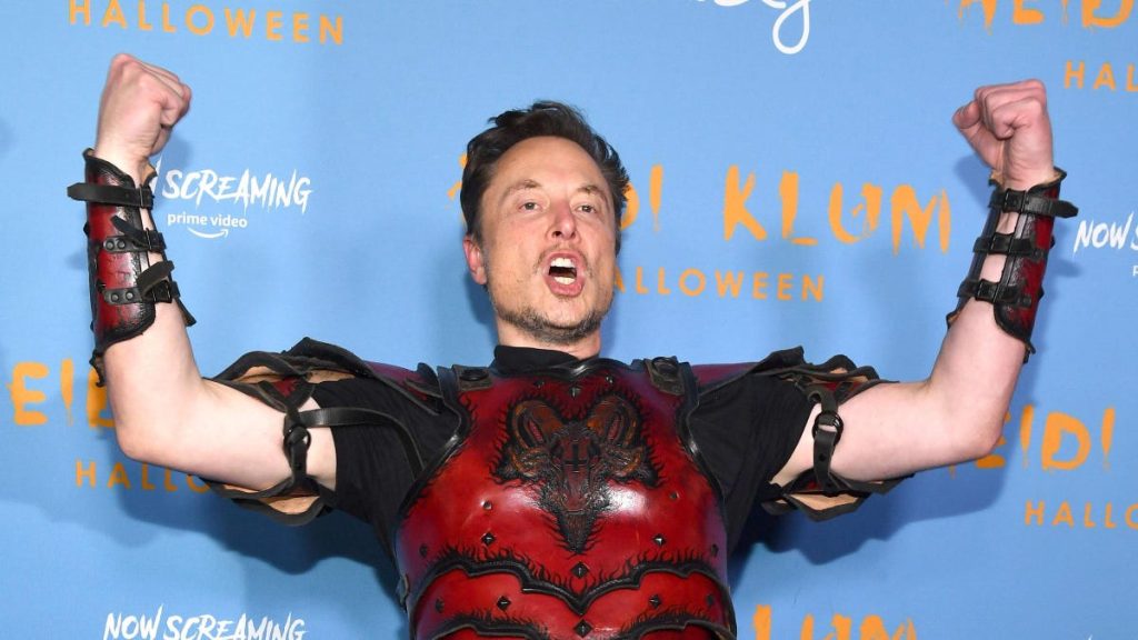 Elon Musk Sells Billions More in Tesla Stock, Continues to Break a Broken Promise