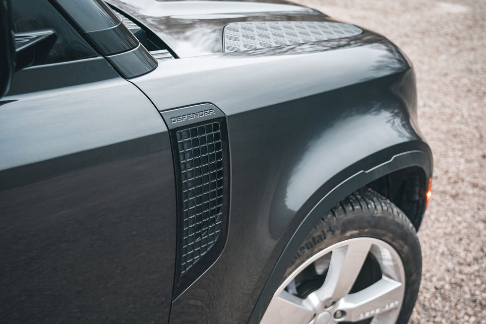 2023 Land Rover Defender 130 First Edition 2023 land rover defender 130 first edition