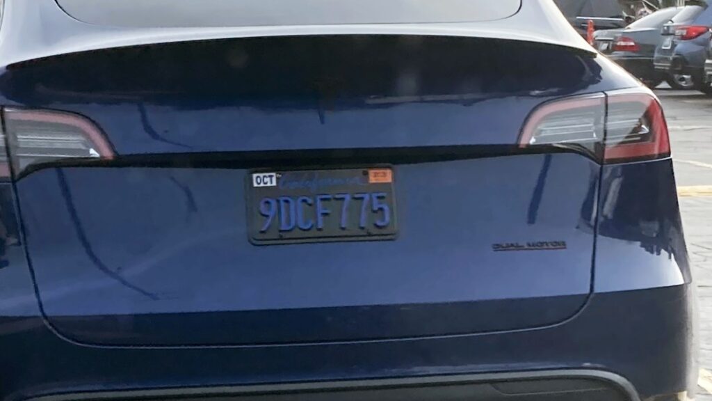 These trendy custom California license plates are illegal