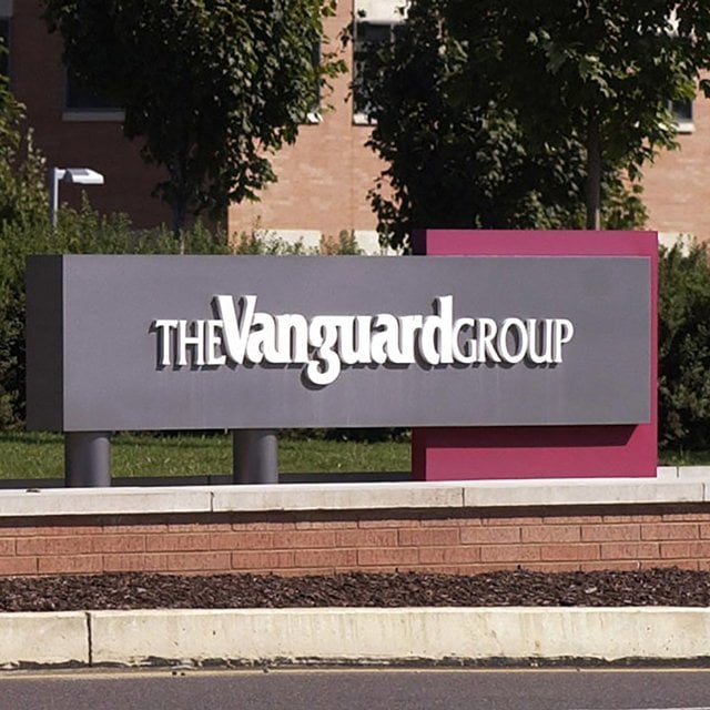Vanguard Gets Extra ETF Billions After Largely Shunning ESG