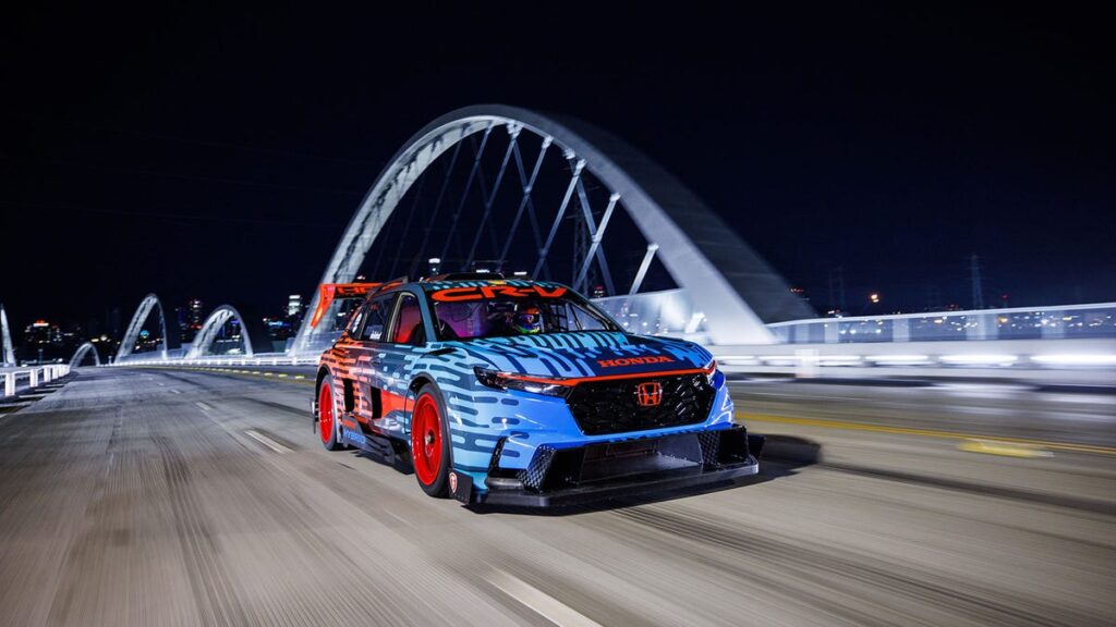 Honda’s Unreal IndyCar-Powered CR-V From Every Angle