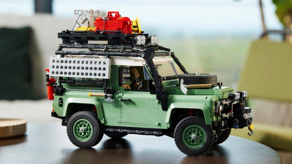 This Lego Defender 90 Is the Cheapest Way to Get a Vintage Land Rover