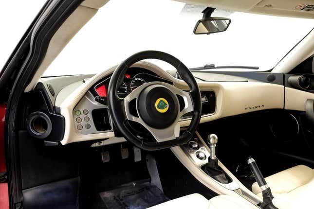 Image for article titled At $47,991, Is This 2011 Lotus Evora Worth Evaluating?