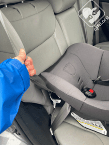 Fixing a tilting or tipping car seat