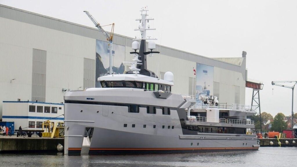 Jeff Bezos’ New $500 Million Megayacht Didn’t Have a Helipad So He Bought a Support Yacht
