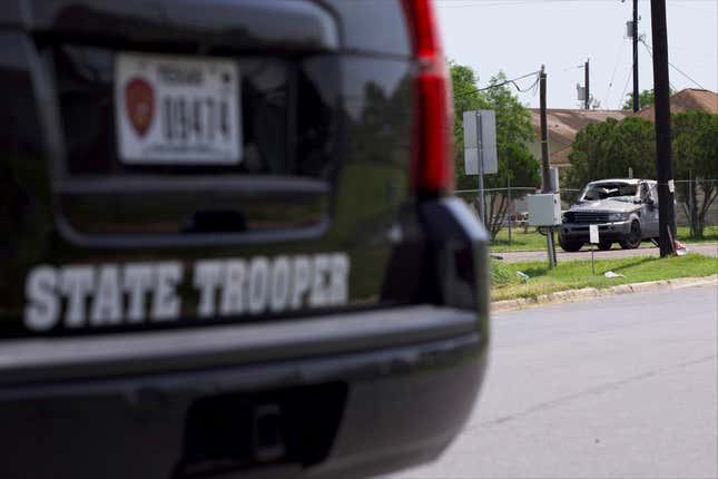 Image for article titled 8 Dead After SUV Driver Runs Over Crowd at Bus Stop on Texas Border
