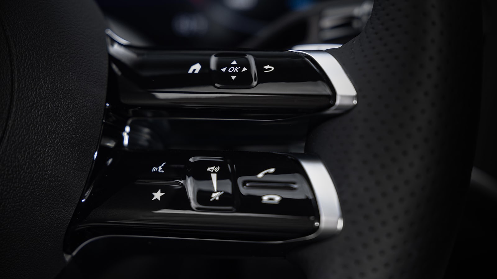 2023 Mercedes-Benz GLC 300