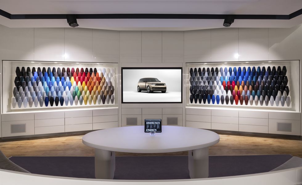 Land Rover Range Rover SV Bespoke Commissioning Suite land rover range rover sv bespoke commissioning suite