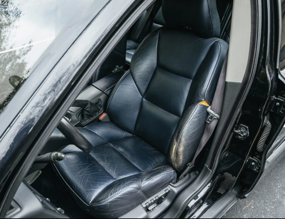 2004 volvo V70R 2004 volvo v70r