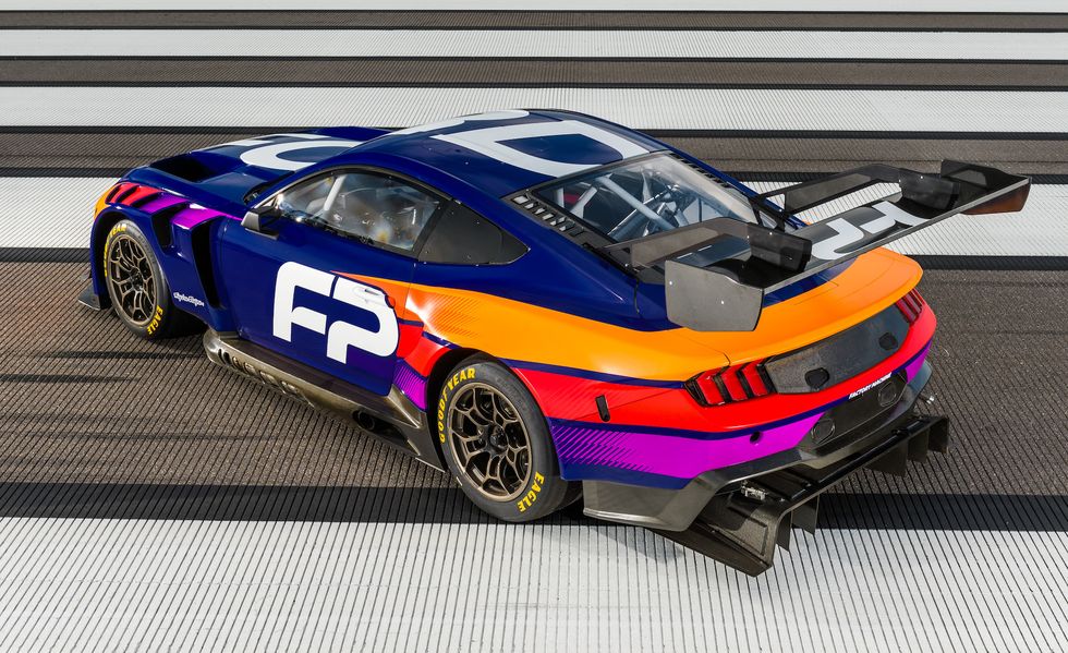 ford mustang gt3 race car rear