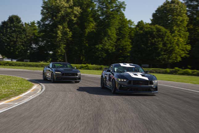 Image for article titled Ford Introduces Meaner, Track-Only Mustang Dark Horse R, Complete With Its Own IMSA Racing Series