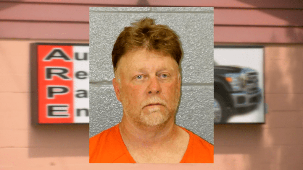 This Tow Truck Driver Allegedly Can't Stop Stealing Guns Out Of Cars