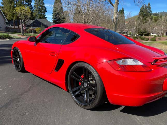 Image for article titled At $34,999, Is This Turbocharged 2006 Porsche Cayman S A Boosted Bargain?