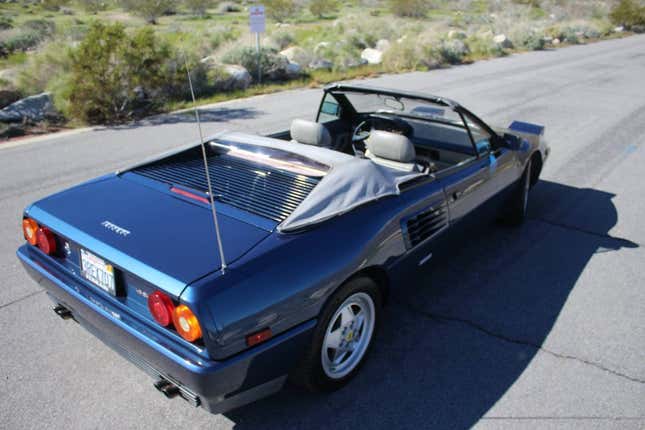 Image for article titled At $64,500, Could This 1992 Ferrari Mondial Fit You To A T?