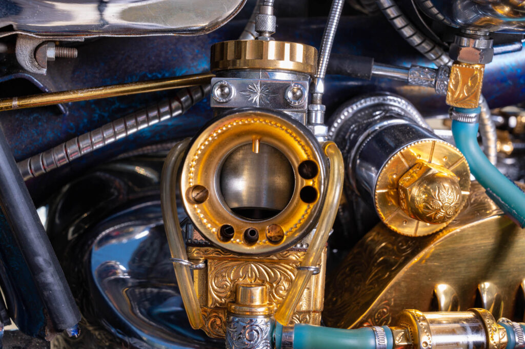 Gold engraving Majestic Realms