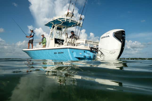 Image for article titled This Is Honda's First Ever Production V8