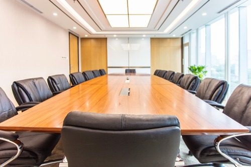 AXA XL appoints two new members to its UK Boards
