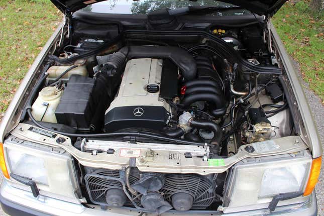 Image for article titled At $13,500, Is This 1993 Mercedes 300 CE A Classic Coupe To Covet?