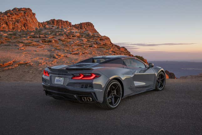 Image for article titled The Corvette E-Ray Is The Half-Price American Answer To Porsche's 911 Turbo S