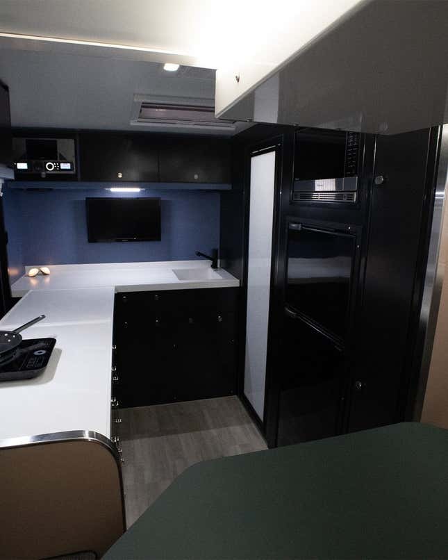 Image for article titled Mega-Yacht Builder Arksen Is Getting Into Overlanding With Unimog-Based 'Project Everest'