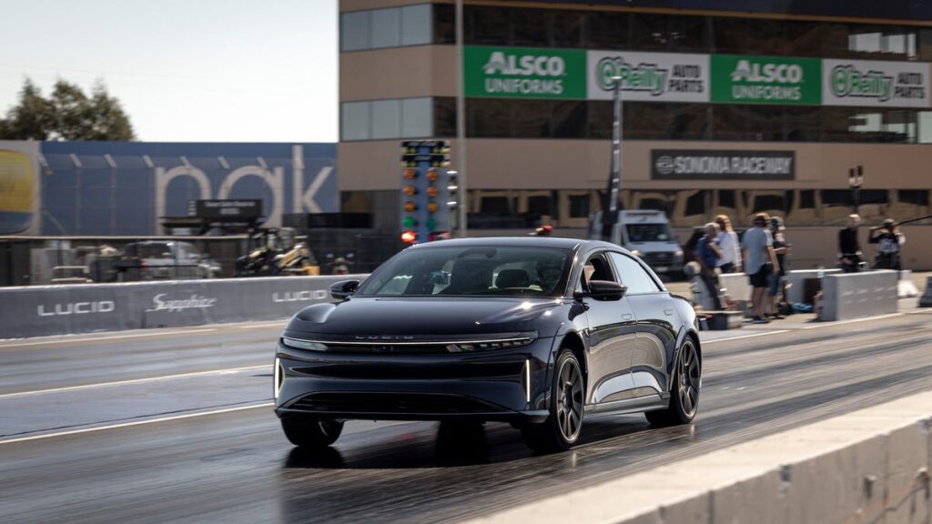 The 1,234-HP Lucid Air Sapphire Almost Made Me Barf, It Ruled
