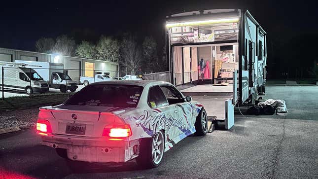 Image for article titled Can You Solve The Mystery Of A Chevy Silverado HD That Kept Blowing Fuse Blocks?