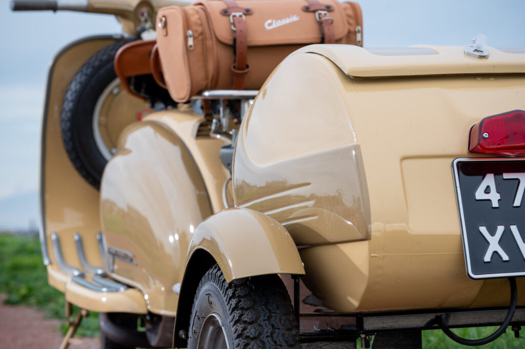 Lambretta Li150 with trailer