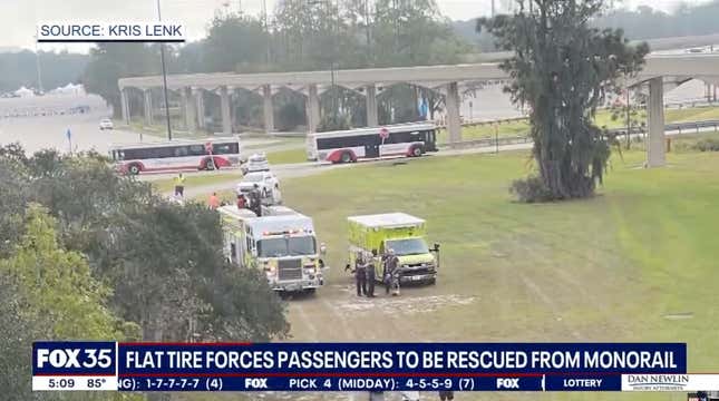 Image for article titled Over 70 Disney World Guests Evacuated From Monorail With Flat Tire