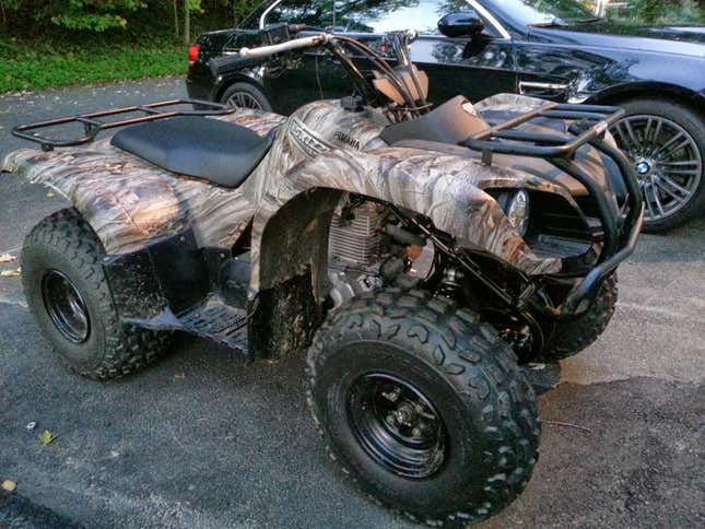 Ah, my little Yamaha Grizzly 125. Such good times we had together. Times that felt a whole lot like riding the Ural