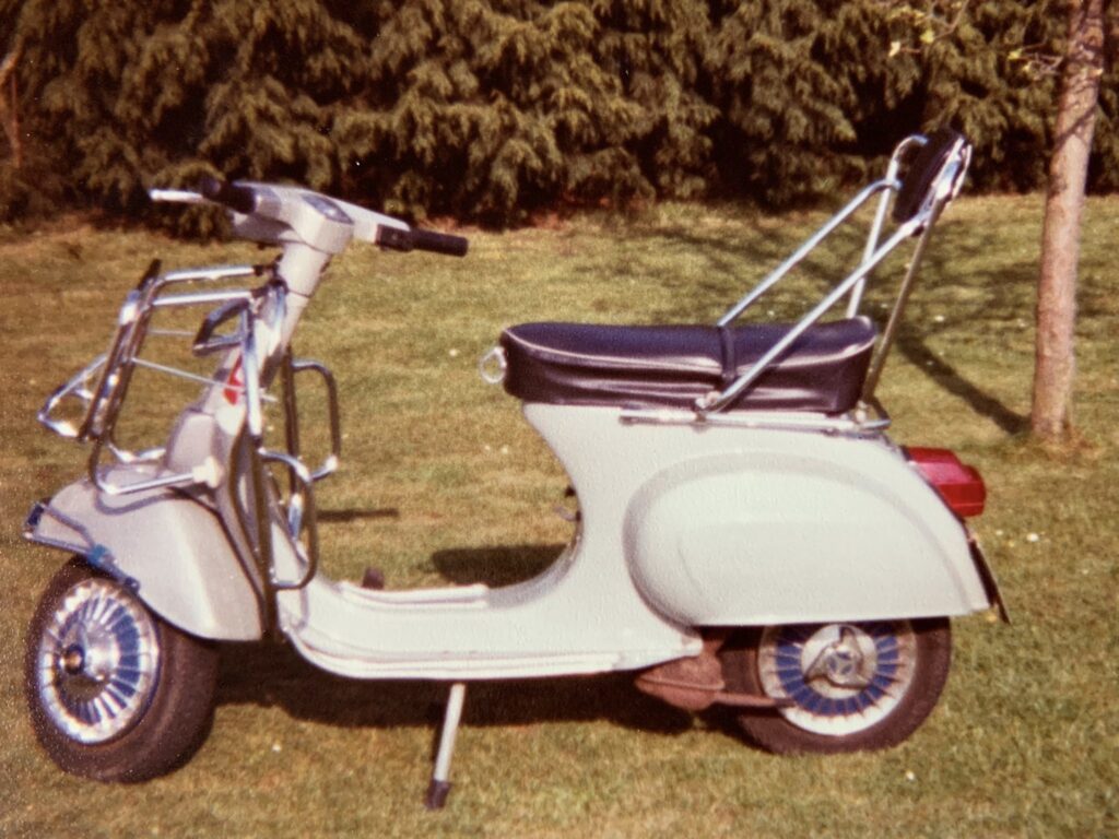 Vespa 50 Special