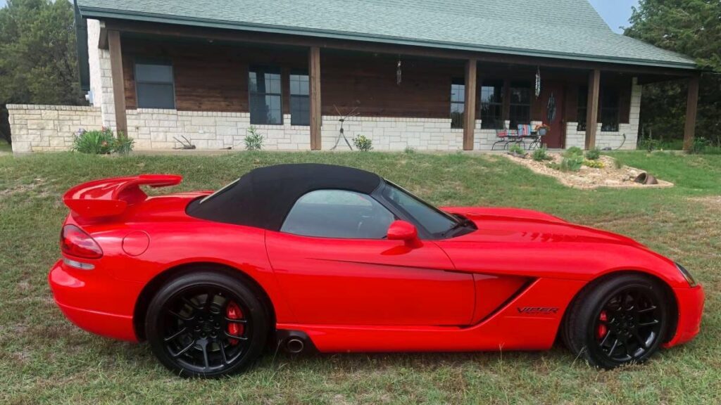At $79,995, Should We Give Thanks For This Twin Turbo 2004 Dodge Viper SRT10?